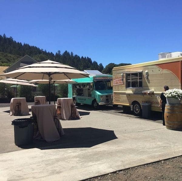 Food Trucks - Food trucks for receptions - things to remember when including food trucks in your wedding