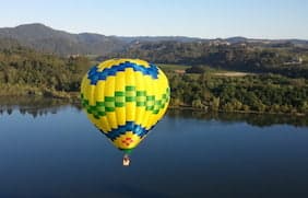 up away ballooning sonoma napa valley elopements