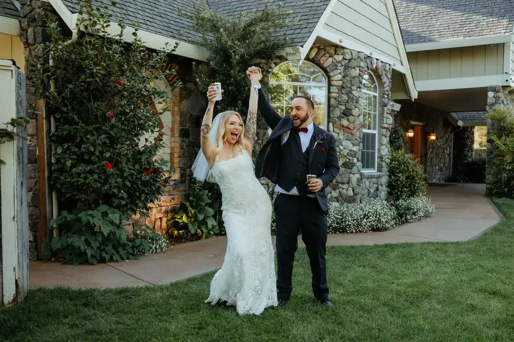 Casey and Nikki Silver Seas Weddings